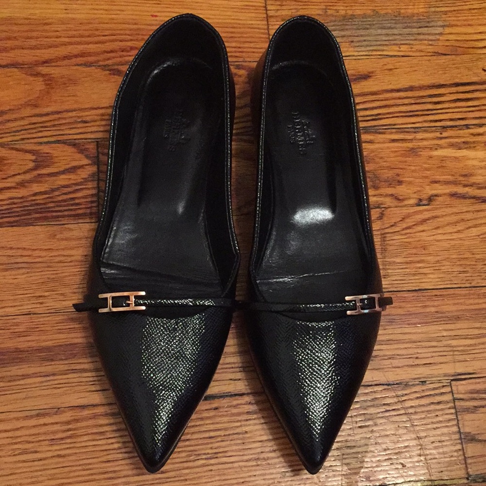 Black Hermes pointed flats